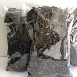 Dry Bitter leaves/ Dry Africa Bitter leaves/ Dried Bitter leaf/ Dry Ewuro/Bitter leave 2oz